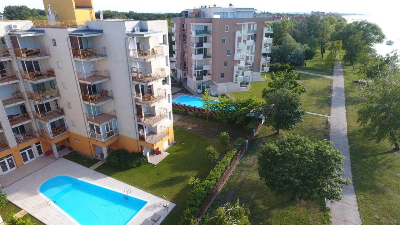 Viktoria Apartmanok شيوفوك المظهر الخارجي الصورة
